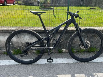Brugt Specialized Stumpjumper Alloy 2021 2021 Mountainbike — billede 1 af 7