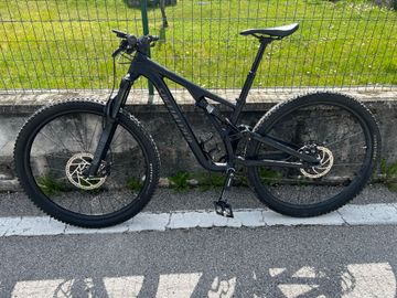 Brugt Specialized Stumpjumper Alloy 2021 2021 Mountainbike — billede 2 af 7