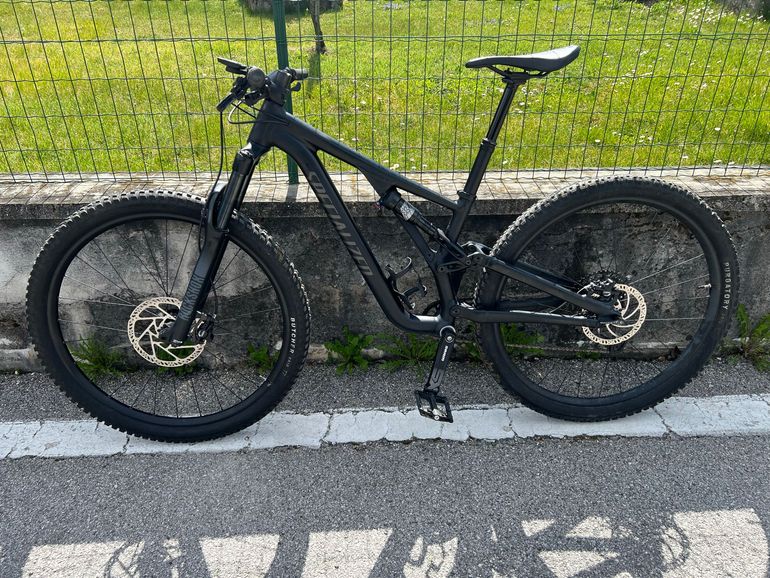 Used Specialized Stumpjumper Alloy 2021 2021 Mountainbike, Black, 29 — image 2 of 7