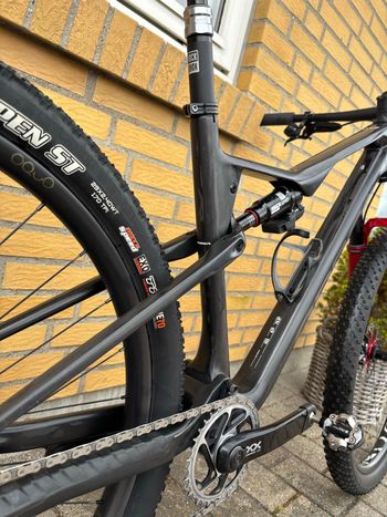 Used Orbea Oiz SRAM X01 Eagle AXS 2024 Mountainbike — image 9 of 13