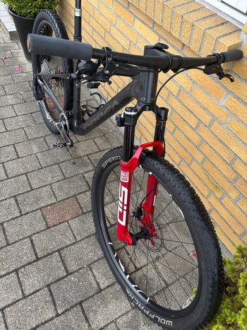 Used Orbea Oiz SRAM X01 Eagle AXS 2024 Mountainbike — image 12 of 13