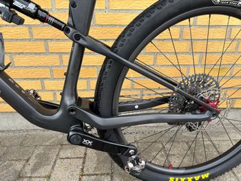Used Orbea Oiz SRAM X01 Eagle AXS 2024 Mountainbike — image 8 of 13