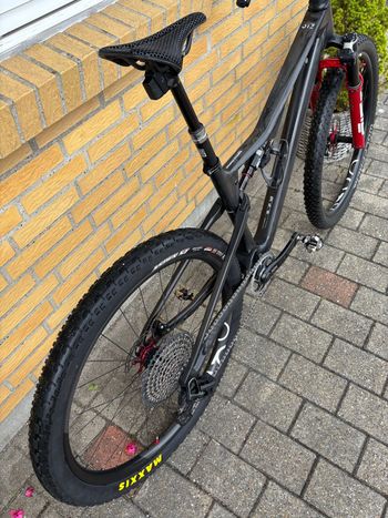 Used Orbea Oiz SRAM X01 Eagle AXS 2024 Mountainbike — image 13 of 13