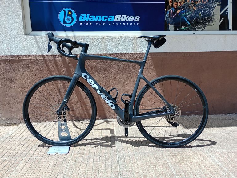 Used Cervélo Caledonia-5 Rival eTap AXS 2024 2024 Road & Gravel, Black — image 2 of 5