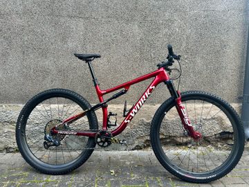 Used Specialized S Works Custom SRAM XX1 Eagle 2021 Mountainbike, Red — image 1 of 7