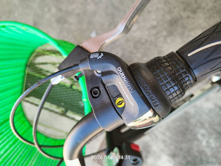 Used Bianchi Bianchi Custom Other Shimano 2018 Urban, Black — image 10 of 10
