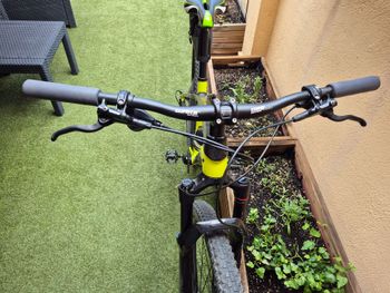 Used Trek Procaliber 9.6 2022 2022 Mountainbike, Orange, 29 — image 6 of 6