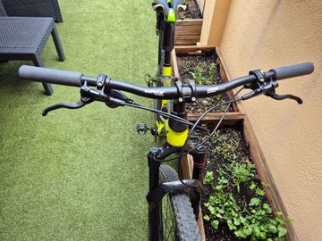 Used Trek Procaliber 9.6 2022 2022 Mountainbike, Orange, 29 — image 6 of 6