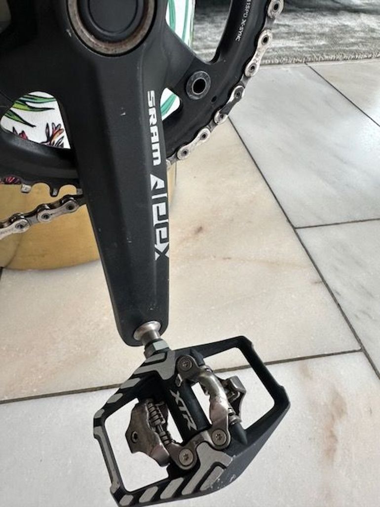 Used BMC URS ONE (VAR 1) 2022 2022 Road & Gravel, Light Gray — image 8 of 17