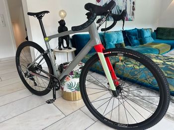 Used BMC URS ONE (VAR 1) 2022 2022 Road & Gravel, Light Gray — image 14 of 17