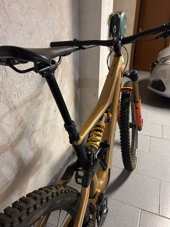 Used Orbea RALLON M-TEAM 2023 2023 Mountainbike, Orange, 29 — image 2 of 5