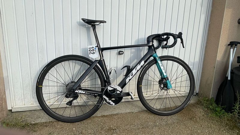 KTM REVELATOR LISSE PRESTIGE 2021 2021 Road & Gravel de segunda mano