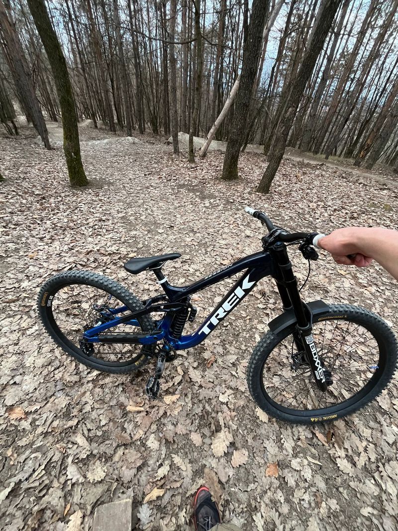 Käytetty Trek Session 8 29 GX 2025 2025 Mountainbike — kuva 15 / 15