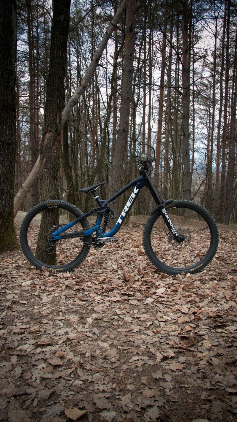 Käytetty Trek Session 8 29 GX 2025 2025 Mountainbike — kuva 1 / 15