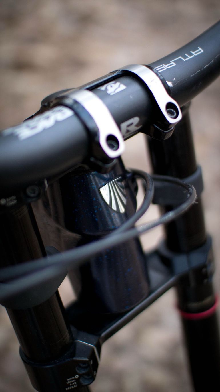 Used Trek Session 8 29 GX 2025 2025 Mountainbike, Azul — image 12 of 15