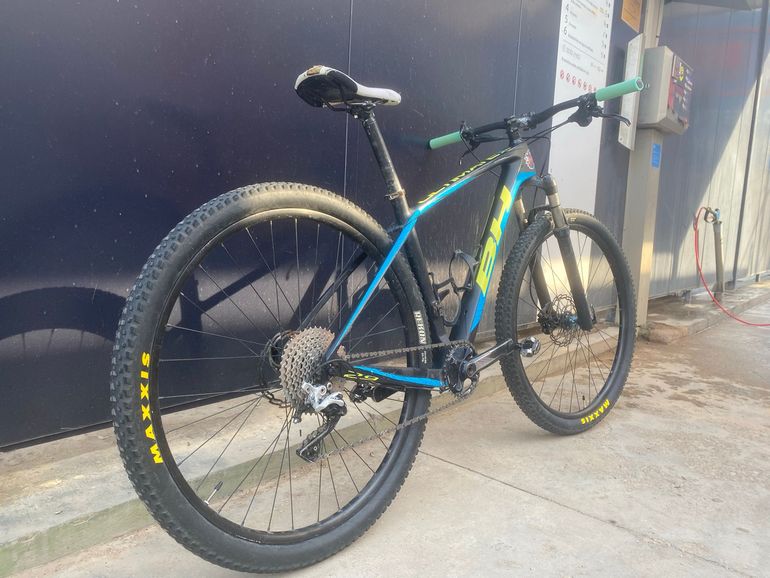 Used BH Ultimate 2020 Mountainbike — image 7 of 8