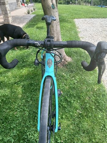 Used Bianchi Aria - 105 2022 2022 Road & Gravel, Blue — image 5 of 6