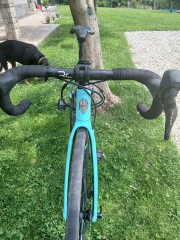 Tweedehands Bianchi Aria - 105 2022 2022 Road & Gravel — afbeelding 5 van 6