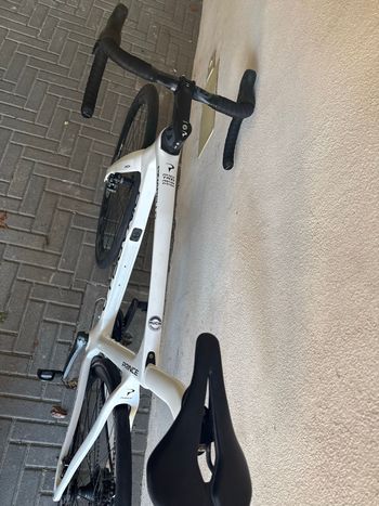 Used Pinarello PRINCE ULTEGRA Di2 12S Disc 2022 2022 Road & Gravel, White — image 5 of 16