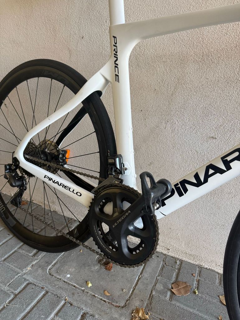 Used Pinarello PRINCE ULTEGRA Di2 12S Disc 2022 2022 Road & Gravel, White — image 3 of 16