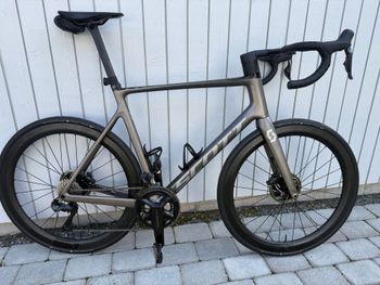 Used Scott Addict Shimano Ultegra Di2 2019 Route & Gravel