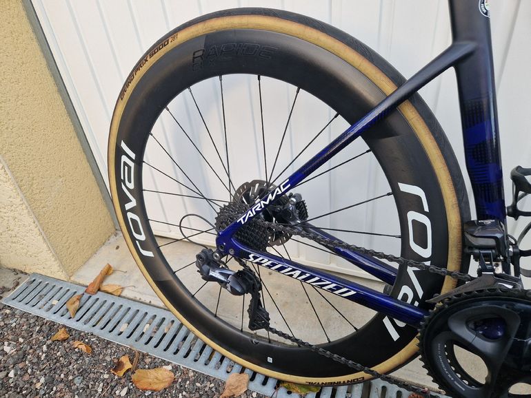 Used Specialized S-Works Tarmac SL6 Disc - Dura Ace Di2 2020 2020 Road & Gravel, Schwarz — image 5 of 13