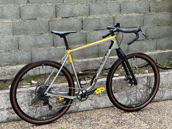 Used Salsa Cutthroat C Apex 1 2021 2021 Road & Gravel, Light Gray — image 3 of 5