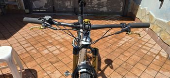 Used Specialized Epic Pro 2023 2023 Mountainbike, White — image 2 of 12