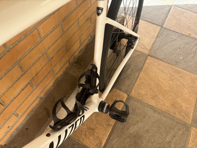 Used Specialized Tarmac SL8 Expert - Shimano Ultegra Di2 2025 2025 Road & Gravel, White — image 7 of 9