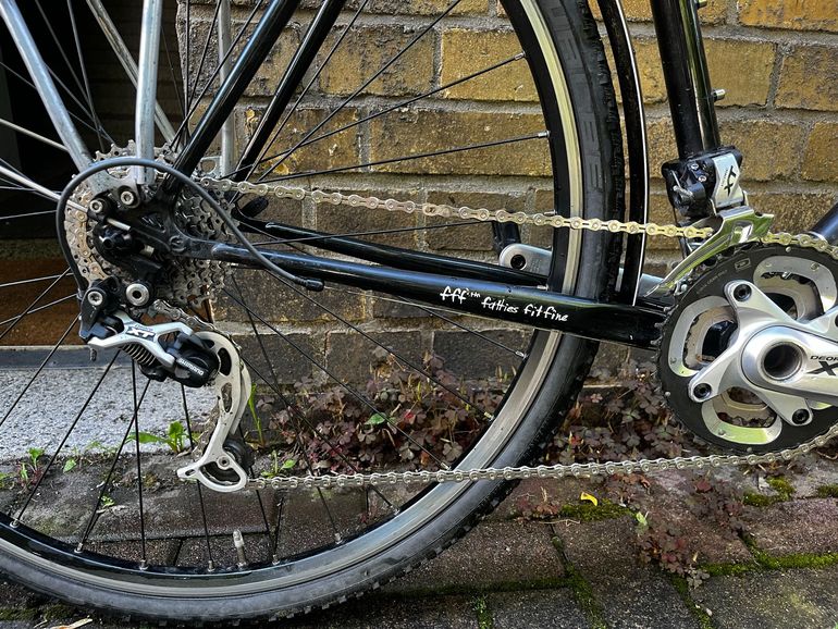 Used Surly Cross-check Shimano Deore LX 2022 Urban — image 3 of 9