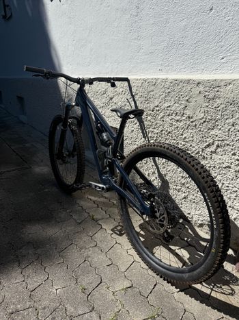 Used Specialized Stumpjumper EVO Expert 2024 2024 Mountainbike, Blue, 29 — image 2 of 17