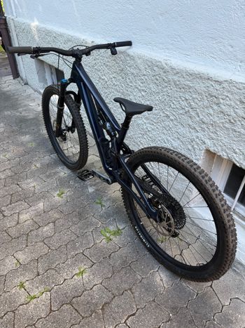 Used Specialized Stumpjumper EVO Expert 2024 2024 Mountainbike, Blue, 29 — image 12 of 17
