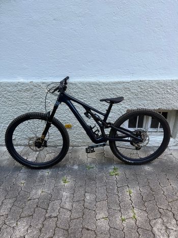 Used Specialized Stumpjumper EVO Expert 2024 2024 Mountainbike, Blue, 29 — image 5 of 17