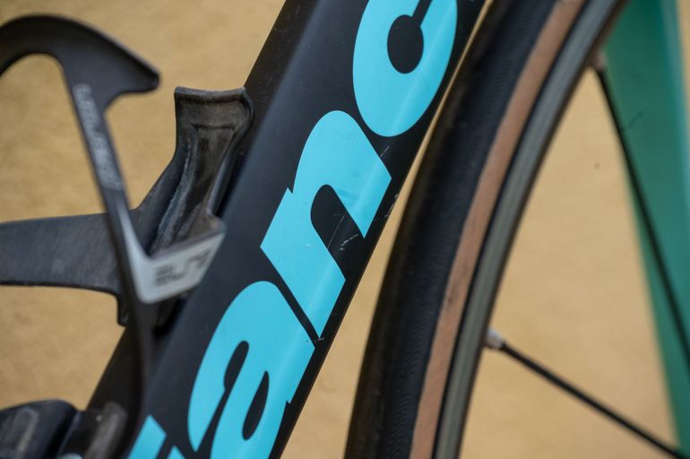 Used Bianchi Infinito CV Ultegra 2018 2018 Road & Gravel, Black — image 24 of 24