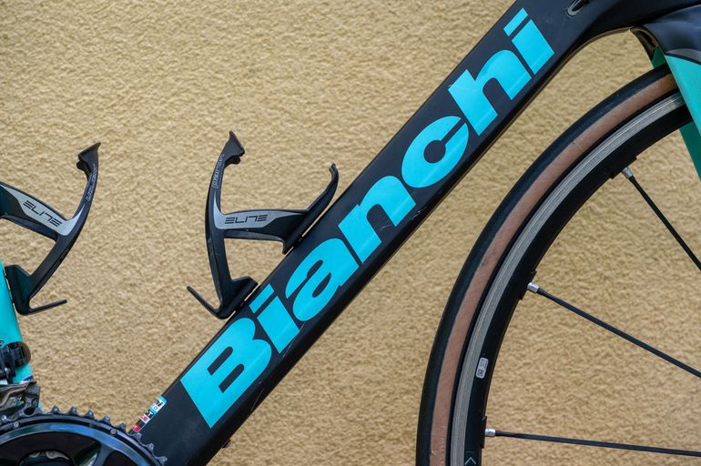 Used Bianchi Infinito CV Ultegra 2018 2018 Road & Gravel, Black — image 23 of 24