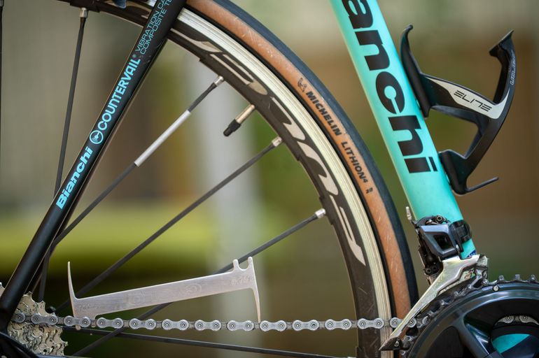 Used Bianchi Infinito CV Ultegra 2018 2018 Road & Gravel, Black — image 8 of 24