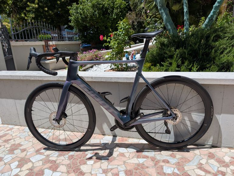 Used Giant Propel Advanced 1 2025 2025 Road & Gravel, Blue — image 4 of 14