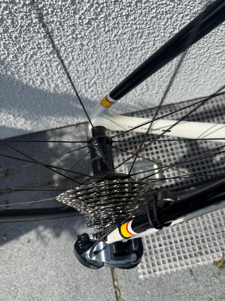 Used Specialized Tarmac Sworks SL5 Limited Contador 1/500 2015 Road & Gravel, Weiß — image 11 of 14