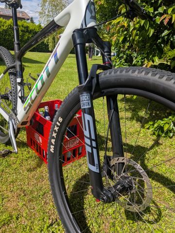 Used Scott Scale RC Team Issue 2025 2025 Mountainbike, White, 29 — image 4 of 11