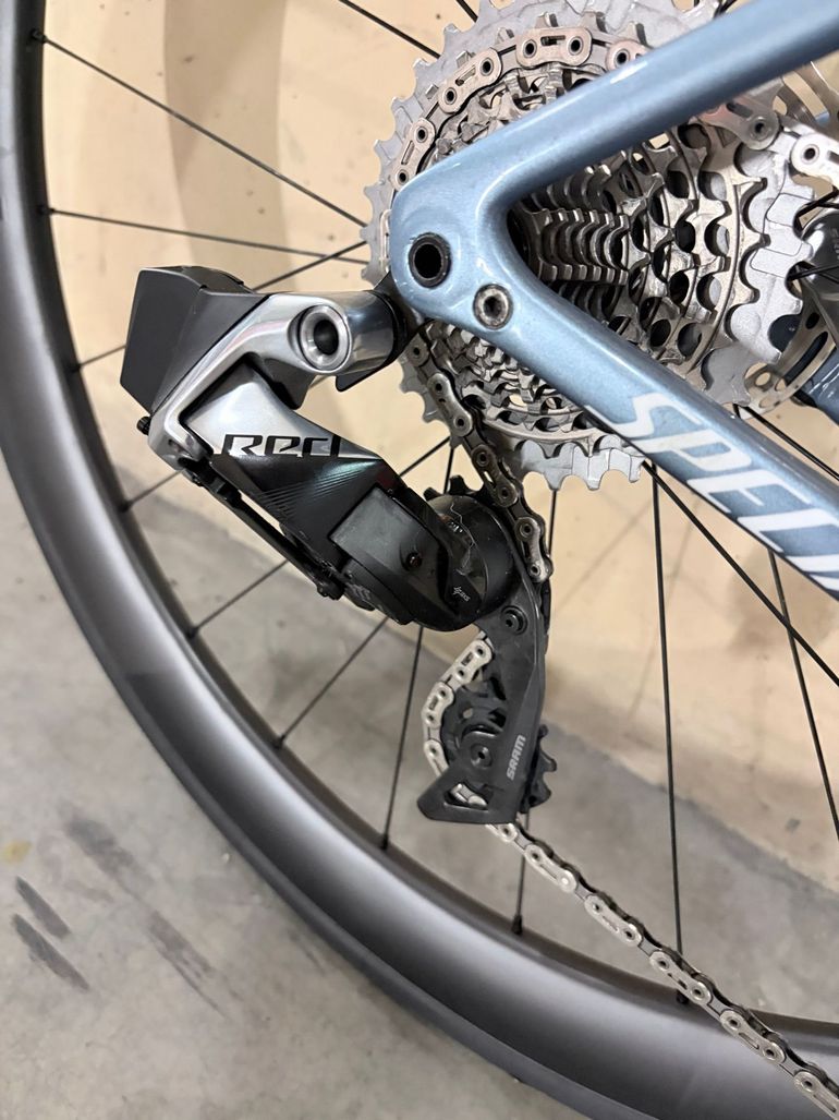 Used Specialized S-Works Tarmac SL8 – SRAM RED AXS 2025 2025 Road & Gravel, Blue — image 4 of 9
