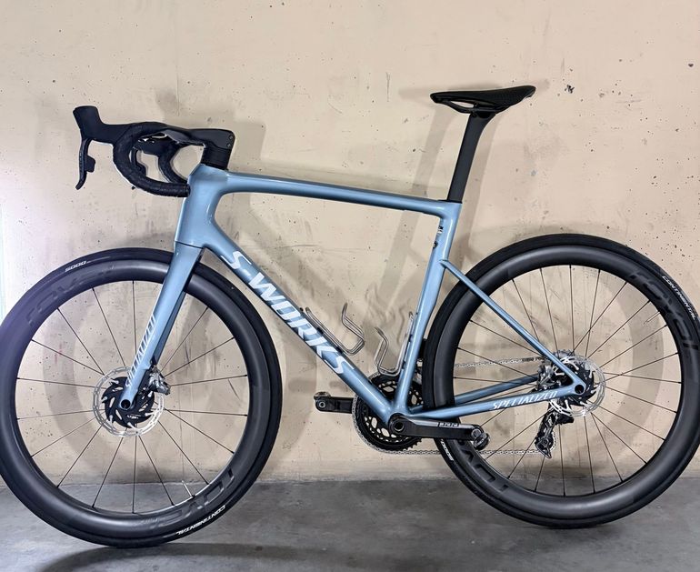 Used Specialized S-Works Tarmac SL8 – SRAM RED AXS 2025 2025 Road & Gravel, Blue — image 2 of 9