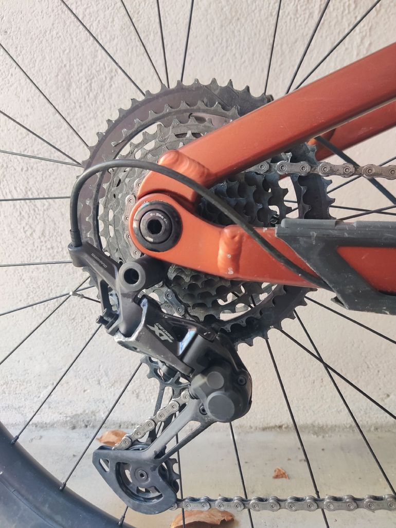 Used Trek Fuel EX 8 Gen 6 2023 2023 Mountainbike — image 3 of 10