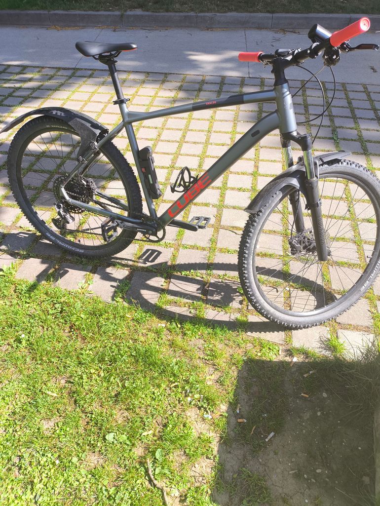 Used CUBE ANALOG 2024 2024 Mountainbike, Light Gray, 27.5, 29 — image 1 of 5