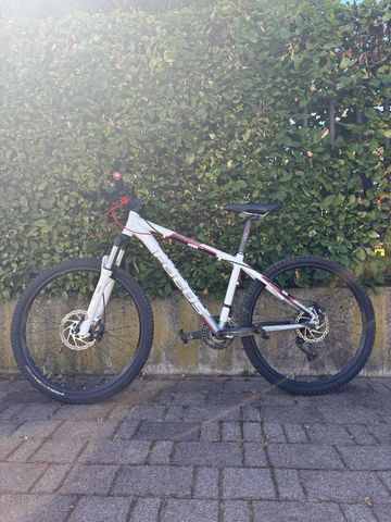 Käytetty Focus Custom Shimano SLX 2018 Kids & Youth