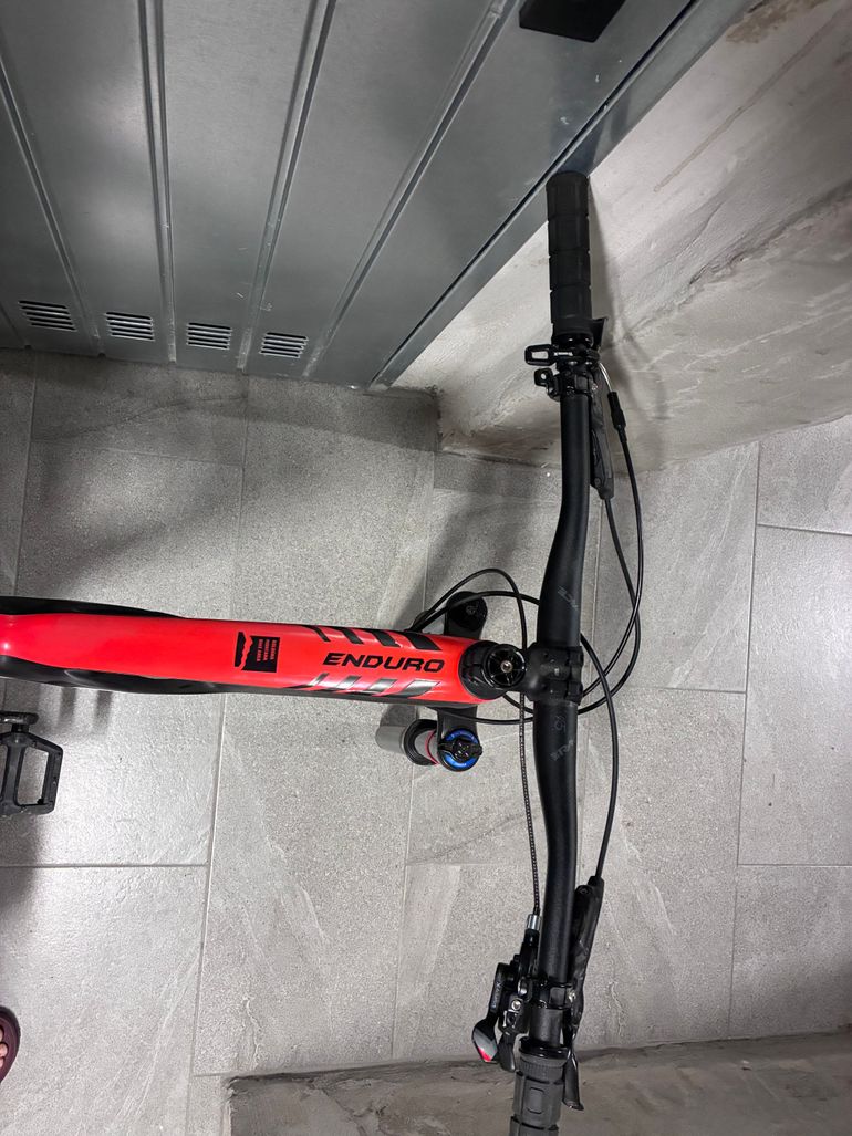 Used Specialized S-Works Enduro 650b 2015 2015 Mountainbike, Negro — image 5 of 10