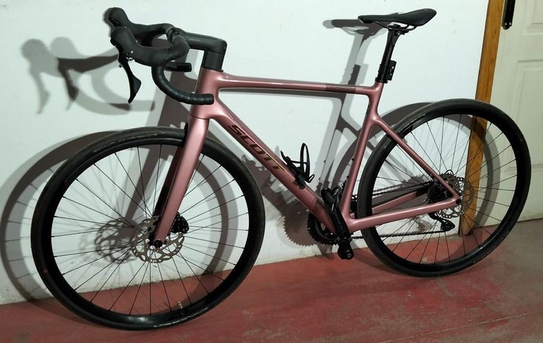 Used Scott Addict 50 2025 2025 Road & Gravel, Purple — image 2 of 4