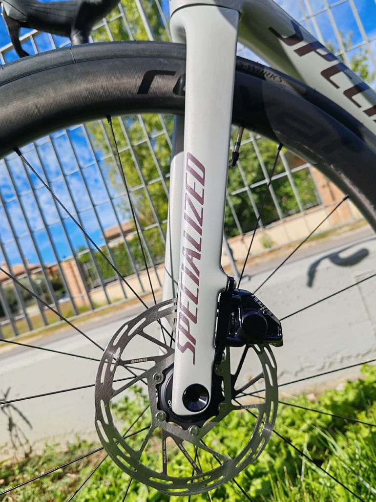 Used Specialized Tarmac SL8 Pro - SRAM Force AXS 2026 2026 Road & Gravel, Light Gray — image 3 of 4