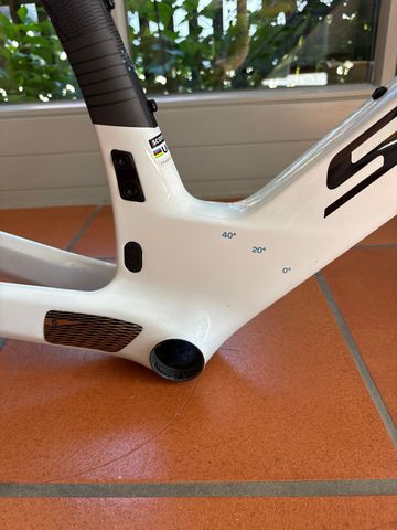 Used Scott Foil RC Pro Custom Frameset 2026 Road & Gravel, White — image 3 of 11