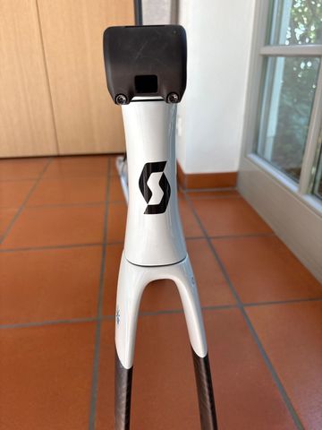 Used Scott Foil RC Pro Custom Frameset 2026 Road & Gravel, White — image 8 of 11