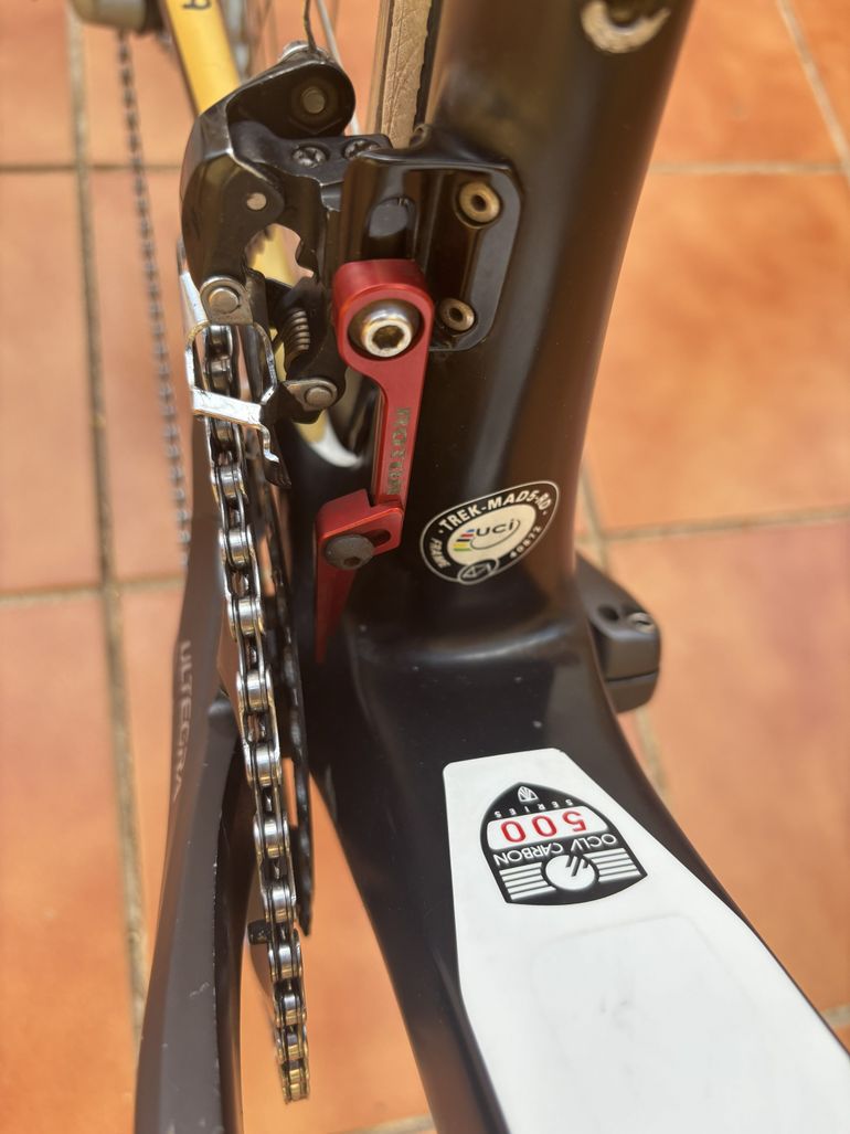 Used Trek Madone Shimano Ultegra 2014 Road & Gravel, White — image 10 of 14